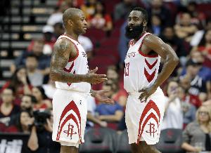 库克：勇士17年夺冠后 每队的阵容构建都是为击败勇士 尤其是火箭