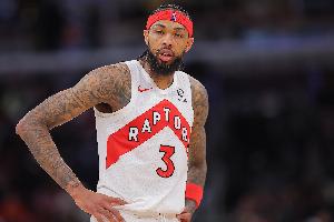 杀伤力十足！英格拉姆半场14中6砍下23分4板4助 罚球11中10