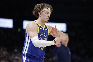 空切非常积极！波杰姆斯基半场12中5得10分 12次出手全队最多