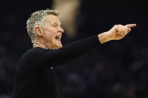 科尔：教练也会犯错 上周在休斯敦我最后就不该叫那个暂停