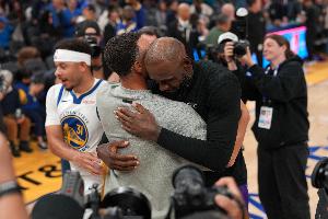 Amick：詹姆斯去勇士&骑士只能拿底薪 很多人都觉得这根本不可能