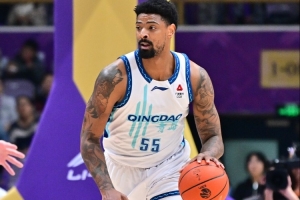 关键强打值千金！米奇13中5&罚球12中9拿到21分8板4帽