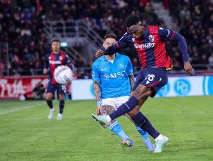 每体：卢库米是巴萨中卫引援备选目标，球员估价约2500万欧