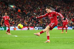 维尔茨英超运动战创造50次机会仅次B费，首秀赛季位列队史第4位