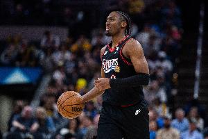 如梦方醒！马克西第三节单节16分 76人单节净胜22分&领先18分