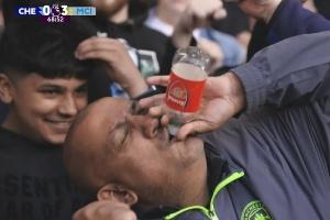 今日趣图：枪手还在为争冠绞尽脑汁时，热刺明年英冠冠军已经稳了