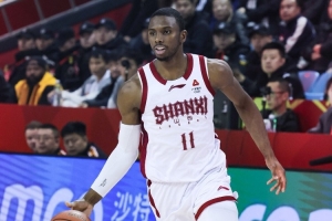 顶不住！迪亚洛16分钟5中3拿9分4板 正负值-23