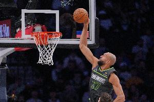 戈贝尔谈季后赛：团结一心 无论顺境逆境我们都要坚持做自己