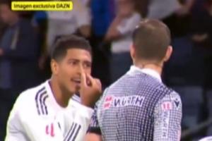 姆巴佩被肘出血未获点！贝林赛后找到裁判抗议：有血，这怎么可能