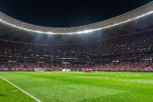 马卡：欧足联回应称会检查马竞主场质量，草皮高度不得高于3厘米