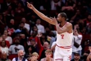 战绩相同意义不同！杜兰特&杰伦·格林交易后 火箭仍然稳赚不赔