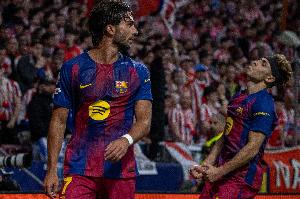 传射难救主！每体：费兰被换下时非常不满，朝替补席怒摔水瓶