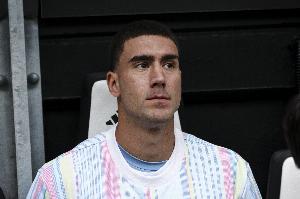 米体：尤文希望将DV9的1200万年薪削减一半，并降低佣金和签字费