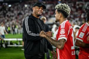 剑指四冠！拜仁欧冠进半决赛，联赛大幅领跑 国内2项杯赛已夺一冠