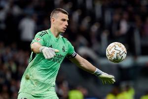 零封太难，卢宁在本赛季为皇马首发的8场比赛中均有丢球