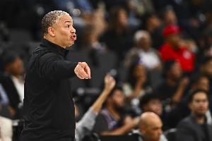 快船队记：泰伦·卢记不得今晚对阵勇士的首发阵容