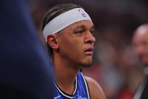 媒体人：建议大家没事别看魔术队 他们这个进攻真着不起这个急