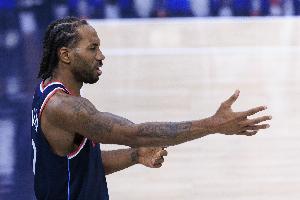 伦纳德：调查的事你们得去问NBA 我毫无压力&认为我们会没问题