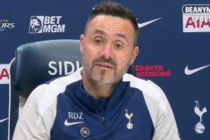 距安全区2分！德泽尔比：如果热刺能赢球，我愿意每周都请客吃饭