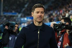 奥恩斯坦:利物浦并未计划邀阿隆索执教,目前仍支持斯洛特