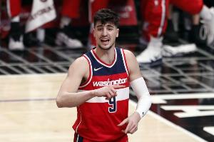 杰弗森：离开奇才的球员都能重获新生 他们必须找找自己原因了