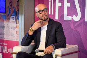 曾加：国米意甲夺冠只差官方确认，皮奥还需要提高进球能力