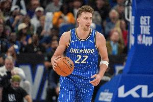 全面输出！小瓦格纳出战25分钟 10中5&10罚8中拿18分7板6助