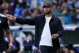 孔帕尼：格纳布里是训练中罚点球时受伤 我们还有其他球员