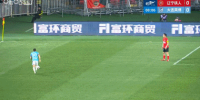 英博定位球机会！马马杜头球击中横梁，阿利米补射打高